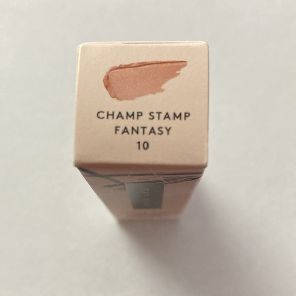 Fenty Beauty Gloss Bomb - Picture 3 of 4